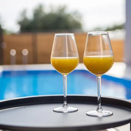 Activia Villa Sveti Petar (Zadar)